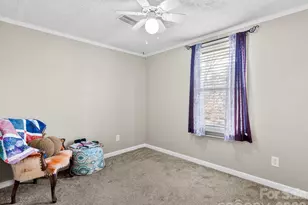 17 Bannister Dr, Asheville, NC 28804 - Photo 30