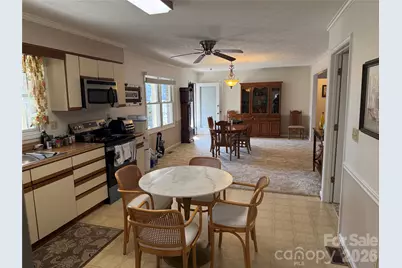 207 Daniel Drive, Hendersonville, NC 28739 - Photo 18