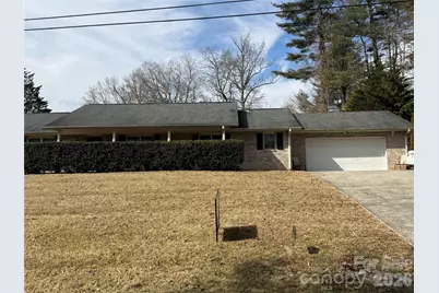 207 Daniel Drive, Hendersonville, NC 28739 - Photo 10