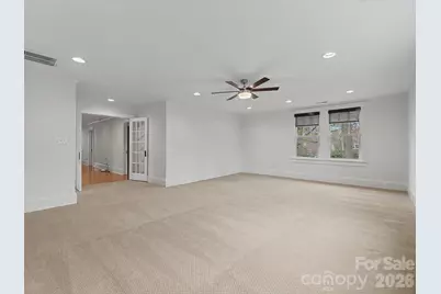 215 Circle Avenue, Charlotte, NC 28207 - Photo 40