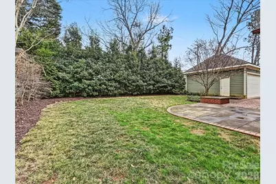 215 Circle Avenue, Charlotte, NC 28207 - Photo 44