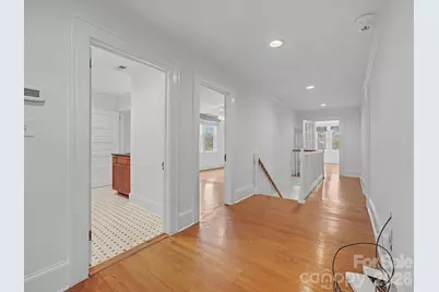 215 Circle Avenue, Charlotte, NC 28207 - Photo 30