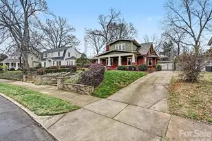 215 Circle Ave, Charlotte, NC 28207 - Photo 46