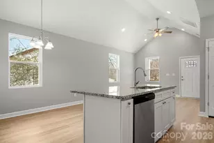 1118 Lerain Ct, Statesville, NC 28677 - Photo 14