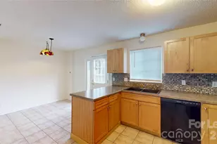 1211 Scaleybark Rd, Charlotte, NC 28209 - Photo 10