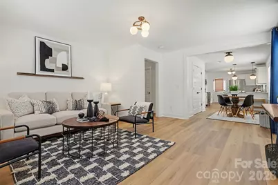 501 Seldon Drive, Charlotte, NC 28216 - Photo 4