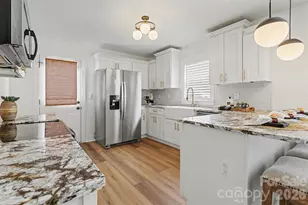 501 Seldon Dr, Charlotte, NC 28216 - Photo 8