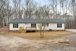 2219 Wade Funderburk Rd, Pageland, SC 29728 - Photo 2