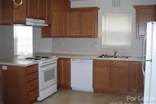 163 Clusters Cir, Mooresville, NC 28117 - Photo 2