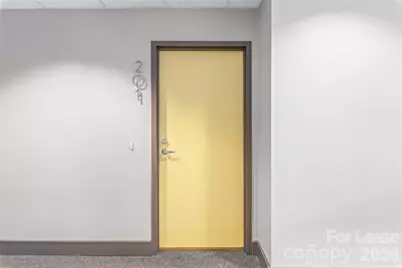 2200 Lyndhurst Avenue #201, Charlotte, NC 28203 - Photo 4