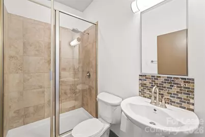 2200 Lyndhurst Avenue #201, Charlotte, NC 28203 - Photo 16