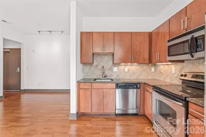 2200 Lyndhurst Avenue #201, Charlotte, NC 28203 - Photo 10