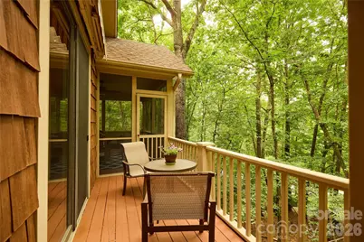 201 W Chimney Crossing, Hendersonville, NC 28739 - Photo 14