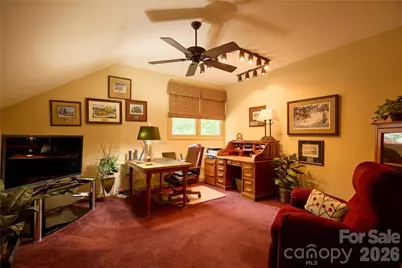 201 W Chimney Crossing, Hendersonville, NC 28739 - Photo 26