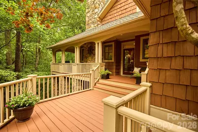 201 W Chimney Crossing, Hendersonville, NC 28739 - Photo 36