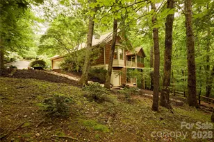 201 W Chimney Crossing, Hendersonville, NC 28739 - Photo 28