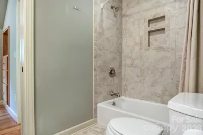 301 Gateway Drive, Hendersonville, NC 28739 - Photo 32