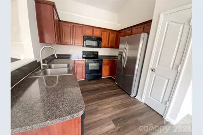 3727 Pimilico Trace Lane, Charlotte, NC 28216 - Photo 2