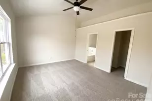 3727 Pimilico Trace Ln, Charlotte, NC 28216 - Photo 14