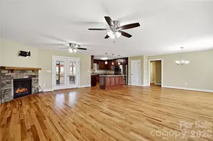 575 Hill Rd, Lincolnton, NC 28092 - Photo 4