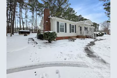 8923 Faires Road, Charlotte, NC 28215 - Photo 2