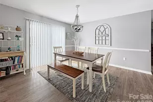 8923 Faires Rd, Charlotte, NC 28215 - Photo 10