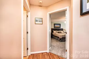 1238 Pennwood Dr, Hickory, NC 28602 - Photo 24