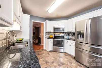 1238 Pennwood Drive, Hickory, NC 28602 - Photo 20