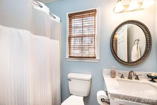 1238 Pennwood Dr, Hickory, NC 28602 - Photo 36