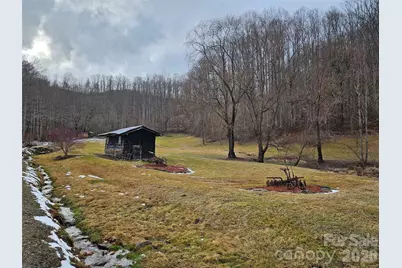 000 Slippery Rock Lane, Waynesville, NC 28785 - Photo 12