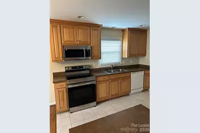 1133 Wimbledon Road, Charlotte, NC 28209 - Photo 2