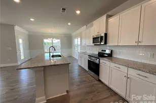 717 Inwood Hill Dr, Gastonia, NC 28056 - Photo 8
