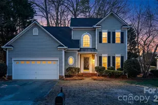 11627 Knightsdale Dr, Charlotte, NC 28277 - Photo 1