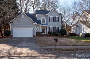 11627 Knightsdale Dr, Charlotte, NC 28277 - Photo 2