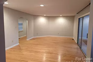 3984 Wind Rock Ct, Denver, NC 28037 - Photo 4