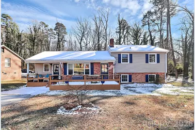 2111 Parkdale Avenue, Gastonia, NC 28052 - Photo 2