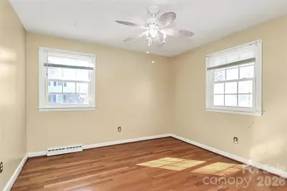 2111 Parkdale Avenue, Gastonia, NC 28052 - Photo 16