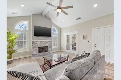 11906 Ludwell Branch Court, Charlotte, NC 28277 - Photo 2