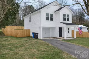 1379 Melviney St, Statesville, NC 28677 - Photo 1