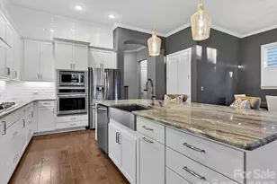 13105 Kornegy Dr, Charlotte, NC 28277 - Photo 8