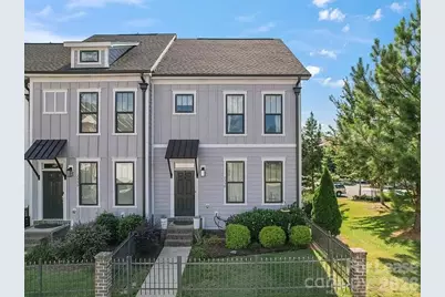 133 Capital Avenue #E, Mooresville, NC 28117 - Photo 2