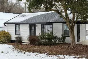 94 Sumner Ave NW, Concord, NC 28027 - Photo 1