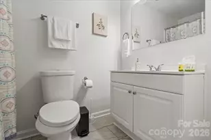 4930 Crestmont Dr, Charlotte, NC 28205 - Photo 30