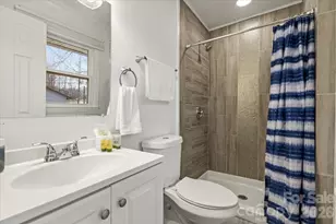 4930 Crestmont Dr, Charlotte, NC 28205 - Photo 24