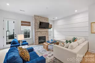 5038 Harrowsmith Ln, Charlotte, NC 28204 - Photo 6