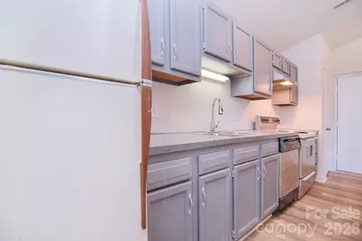 6120 Meadow Rose Lane, Charlotte, NC 28215 - Photo 8