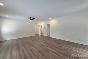 126 Heath St, Albemarle, NC 28001 - Photo 2