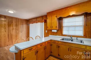 124 Burton Hills Cir, Gastonia, NC 28054 - Photo 12