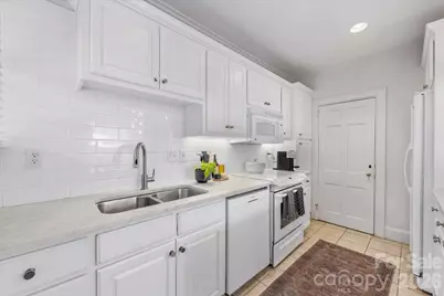 1620 Providence Road, Charlotte, NC 28207 - Photo 20