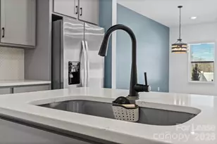 512 Station St, Clover, SC 29710 - Photo 8